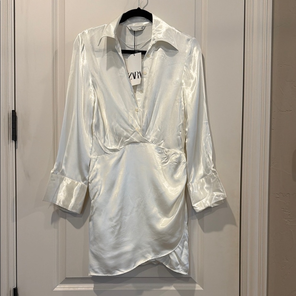 Zara White Satin Wrap Dress - STUNNING - size medium